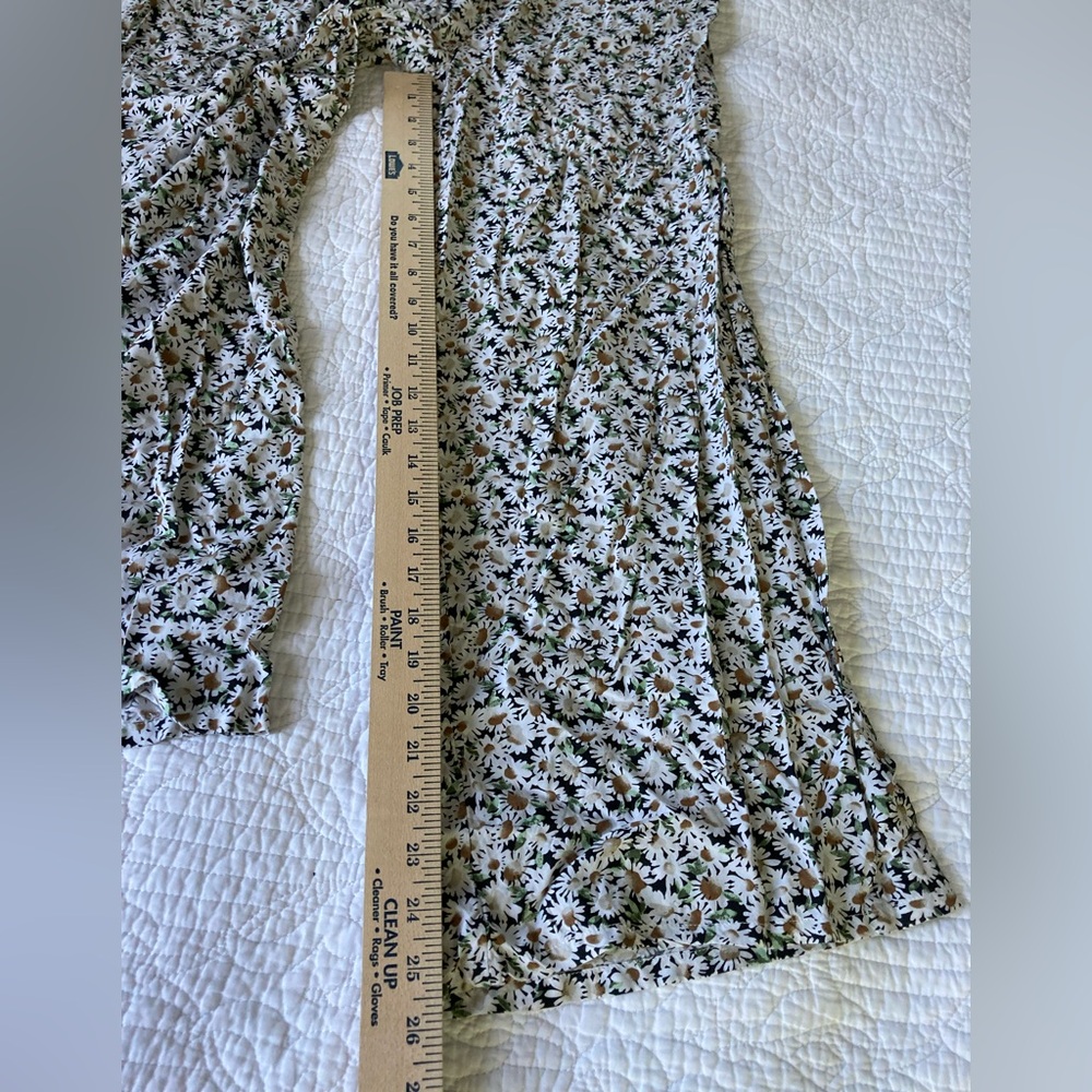Floral Print Wide-Leg Pants - Picture 3 of 12